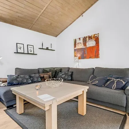 Nice Home In Blavand With Sauna Дом отдыха