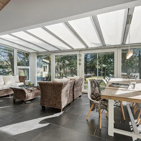 Holiday home Three-bedroom In Blavand